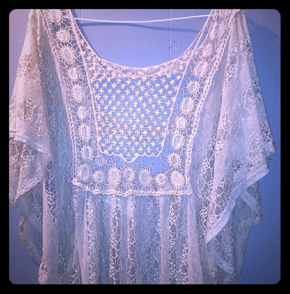 Cato Crocheted Top